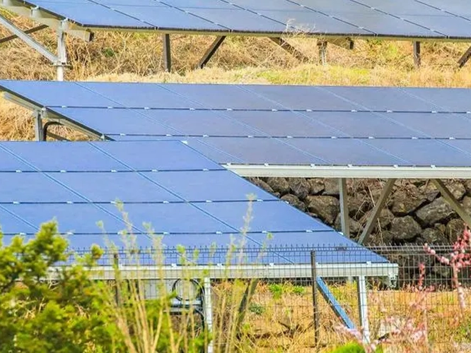 Fermes photovoltaïques